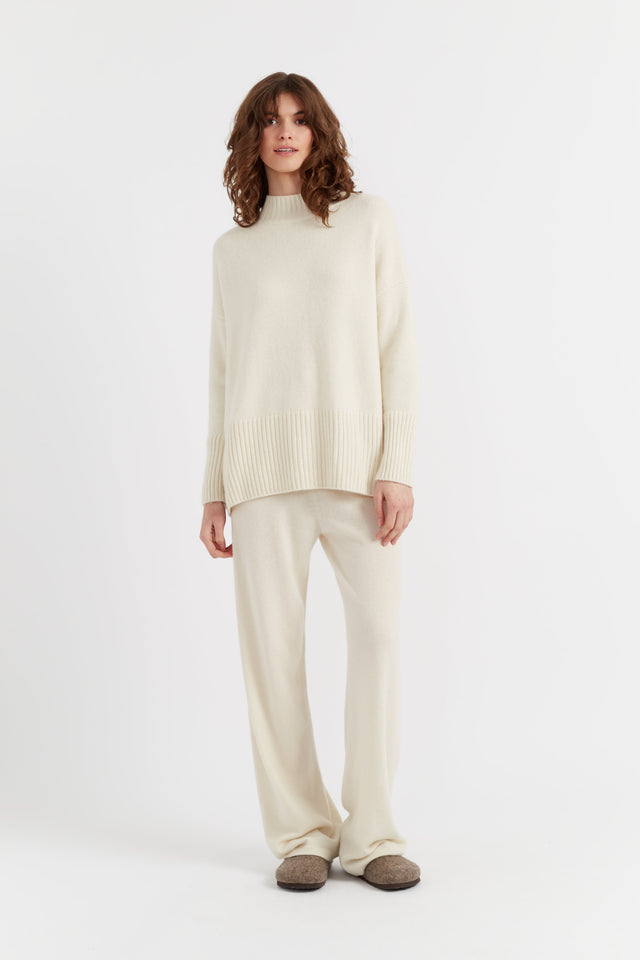Cream Pure Cashmere Comfort Sweater image 4