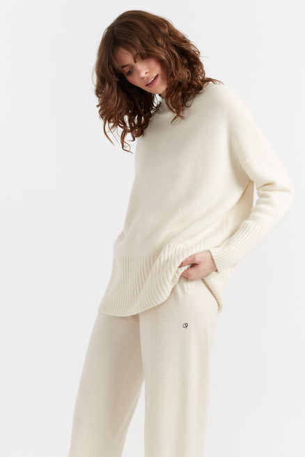 Cream Pure Cashmere Comfort Sweater