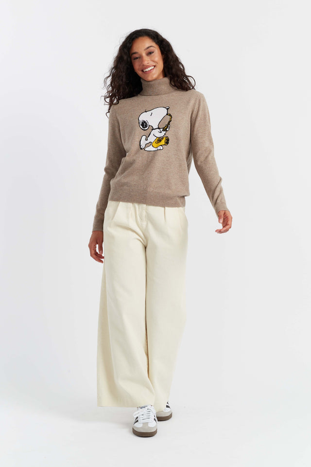 Soft-Truffle Wool-Cashmere Snoopy Saxophone Sweater image 3