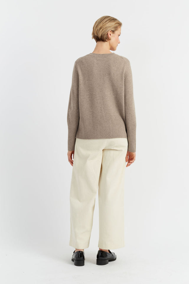 Soft-Truffle Pure Cashmere Boxy Sweater image 3