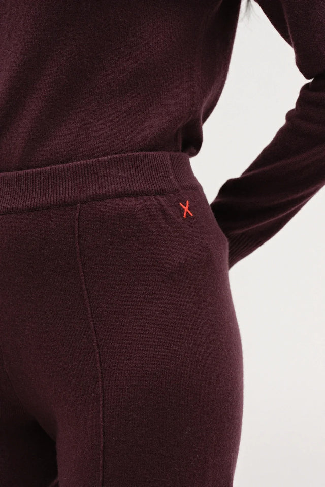 Aubergine Wool-Cashmere Cuffed Joggers image 3