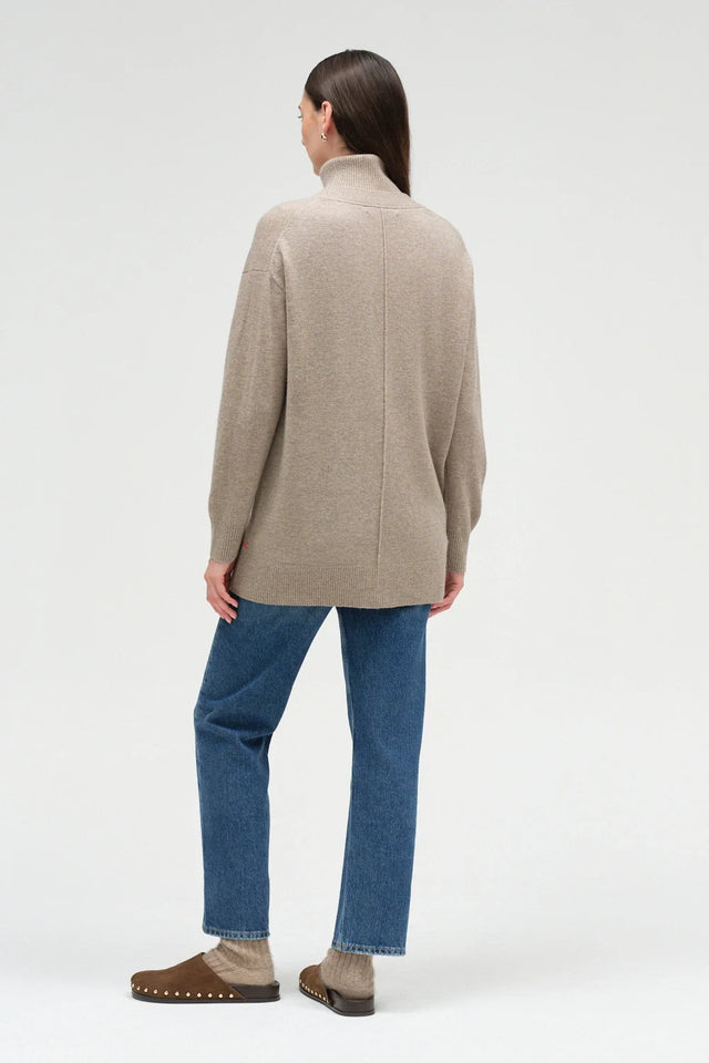 Warm-Oatmeal Wool-Cashmere Long Cardigan image 3