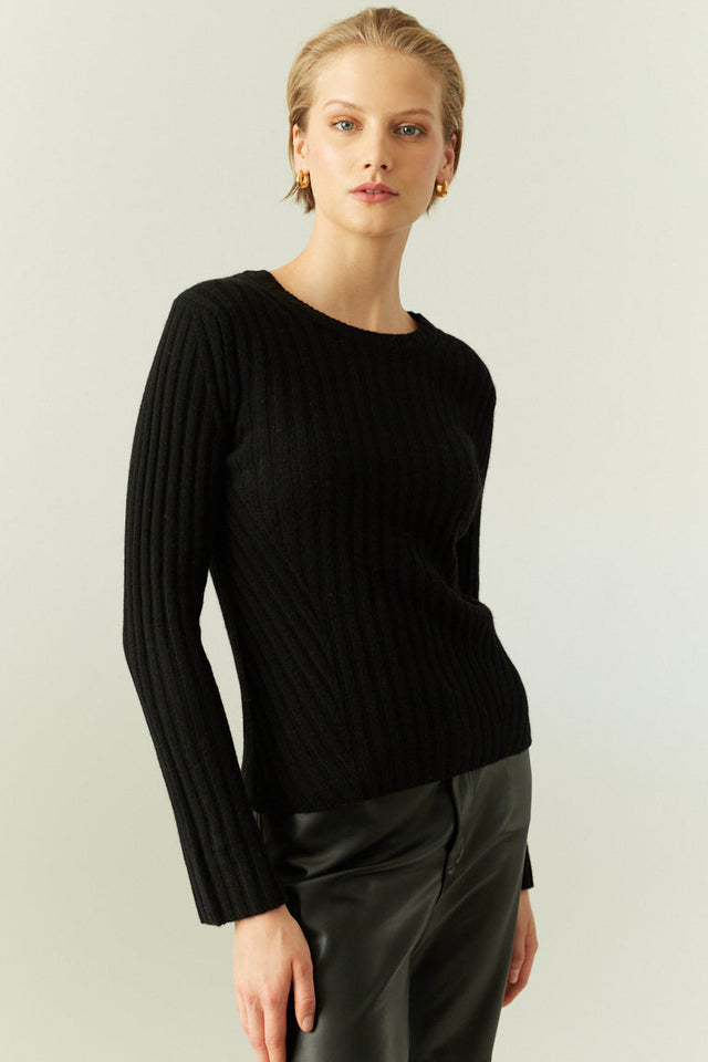 Black Cashmere Slim Ribbed Sweater image 4