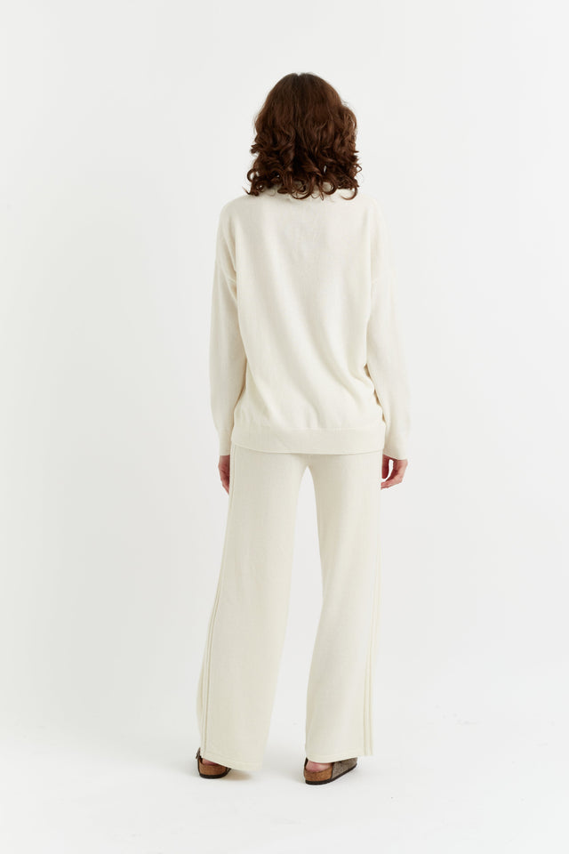 Cream Pure Cashmere V-Neck Sweater image 3