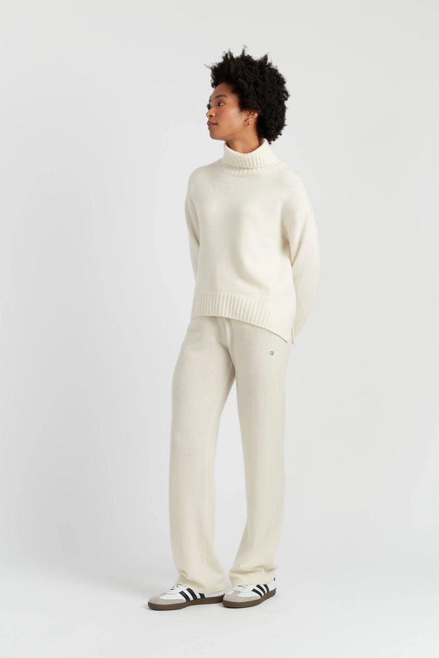 Cream Pure Cashmere Chunky Crew Neck Sweater image 4