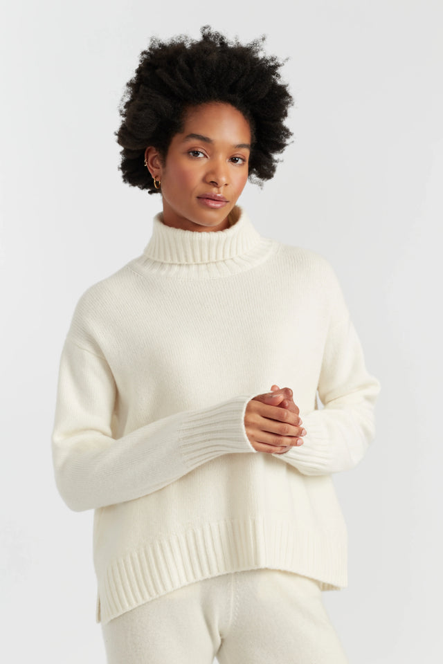 Cream Pure Cashmere Chunky Crew Neck Sweater image 5