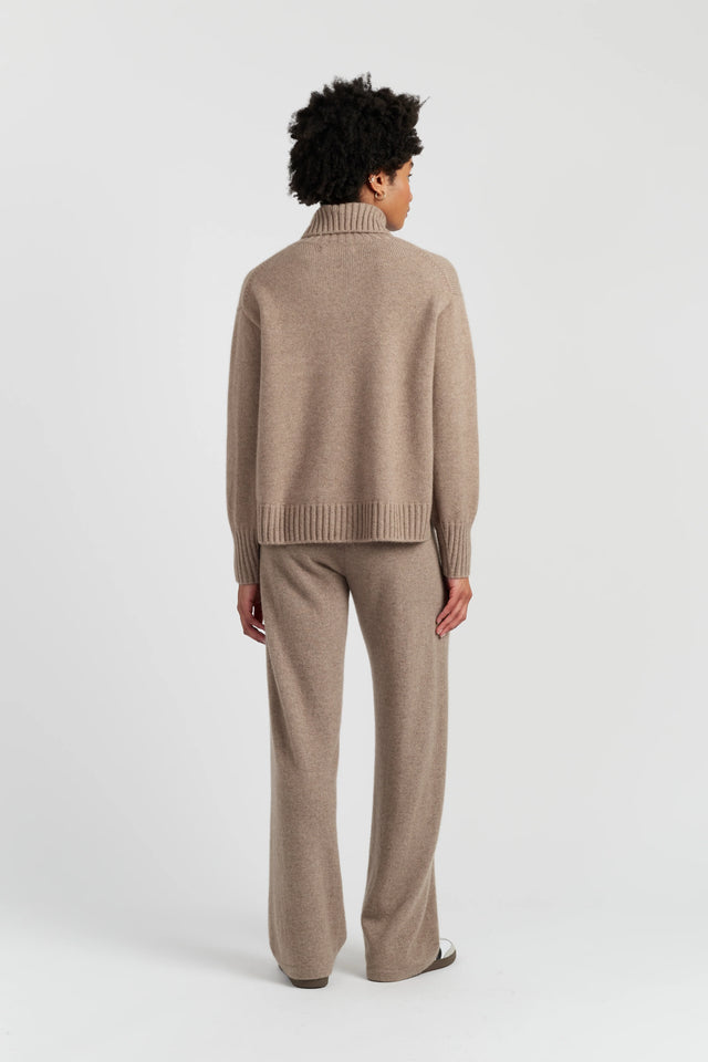 Warm-Oatmeal Pure Cashmere Relaxed Rollneck Sweater image 2