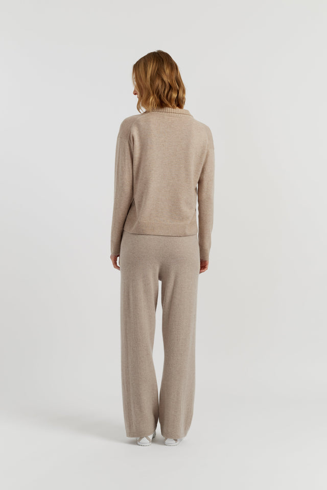 Soft-Oat Wool-Cashmere Collared Sweater image 3