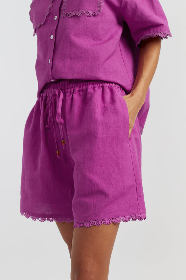 Magenta Linen-Blend Scallop Edge Shorts image 2