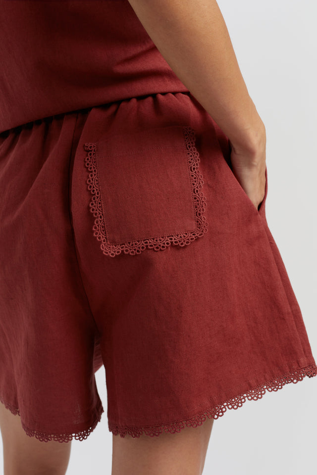 Sienna Linen-Blend Scallop Edge Shorts image 3