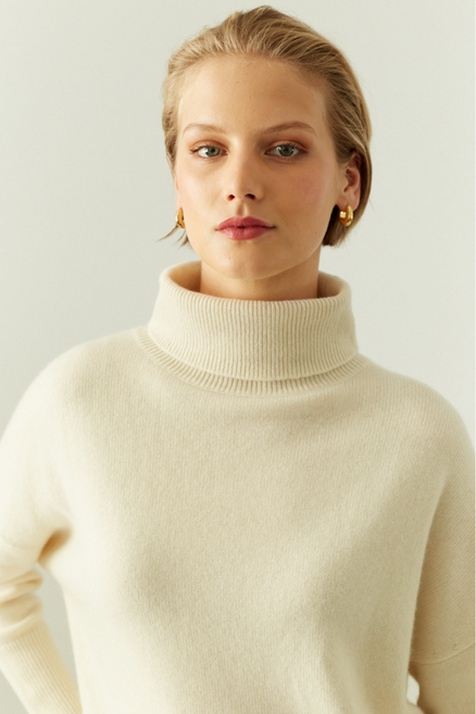 Cream Pure Cashmere Rollneck Sweater