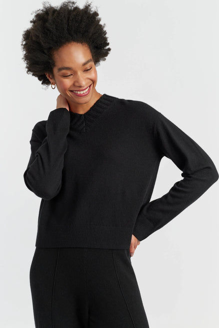 Black Wool-Cashmere Ribbed V-neck Sweater